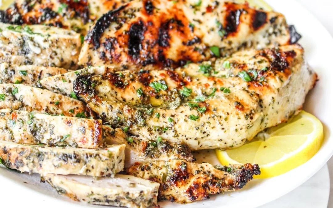 Easy Pan-Fried Lemon Herb Chicken Breasts (Lunch-Friendly)