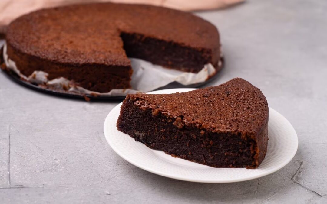 Easy One-Bowl Chocolate Cake
