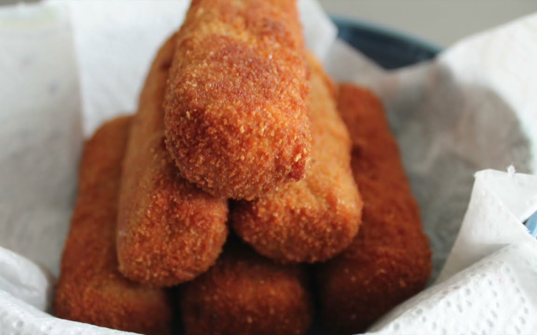 Bite-Sized Bliss: The Aruban Kroket’s Delicious Journey from Holland to the Heart of the Caribbean