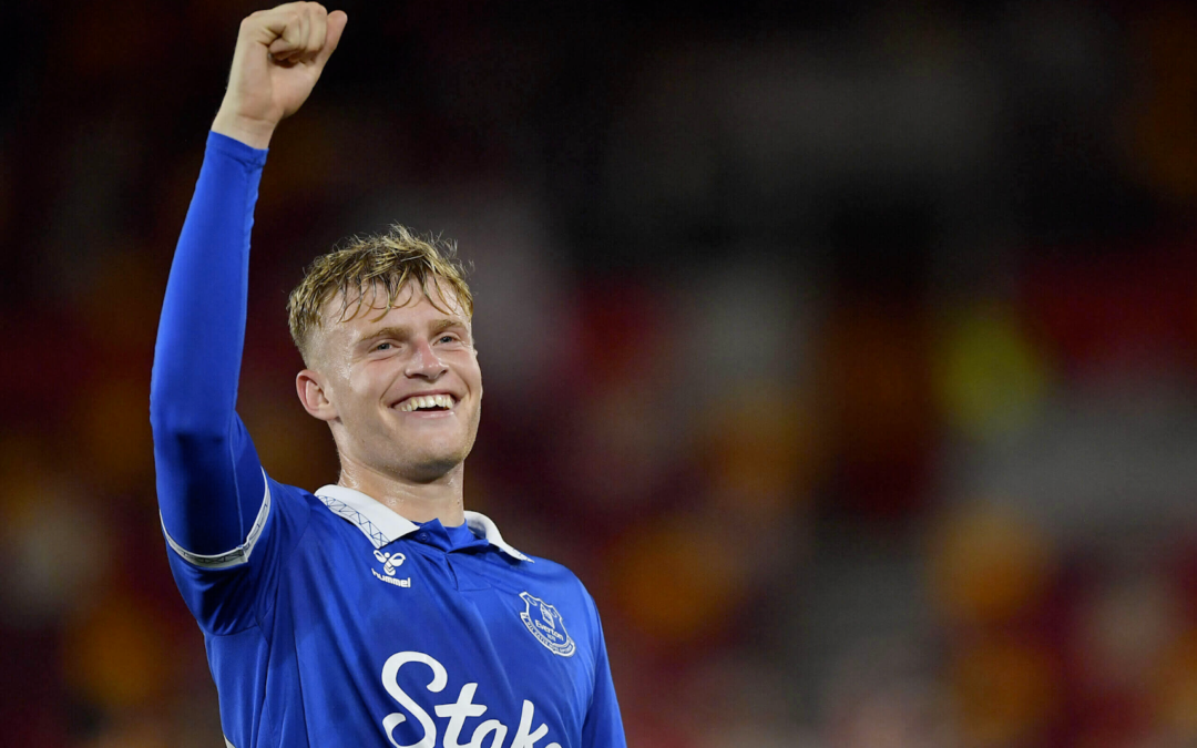 Premier League Heavyweights Tussle for Everton’s Rising Star Branthwaite