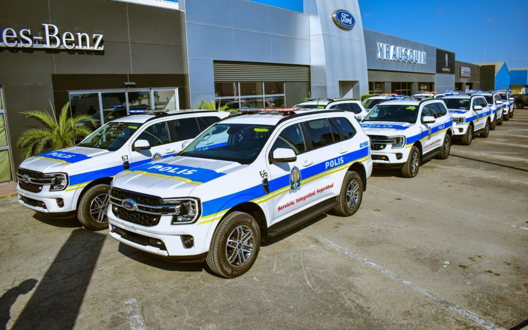 Aruba Police Enhance Patrol Fleet with Ford Everest and Ranger