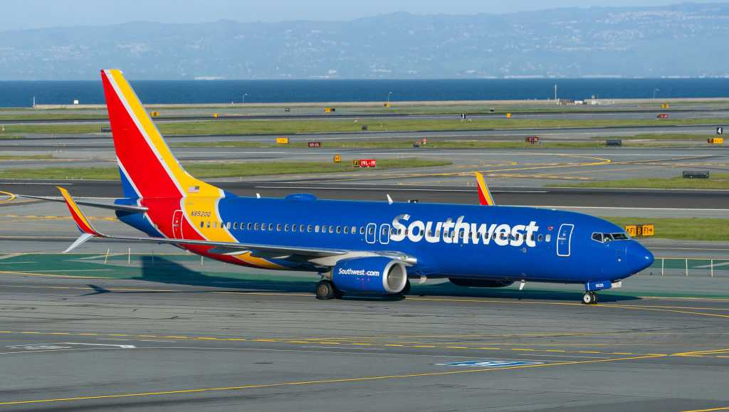 Southwest Boeing 737 Loses Engine Cover During Takeoff