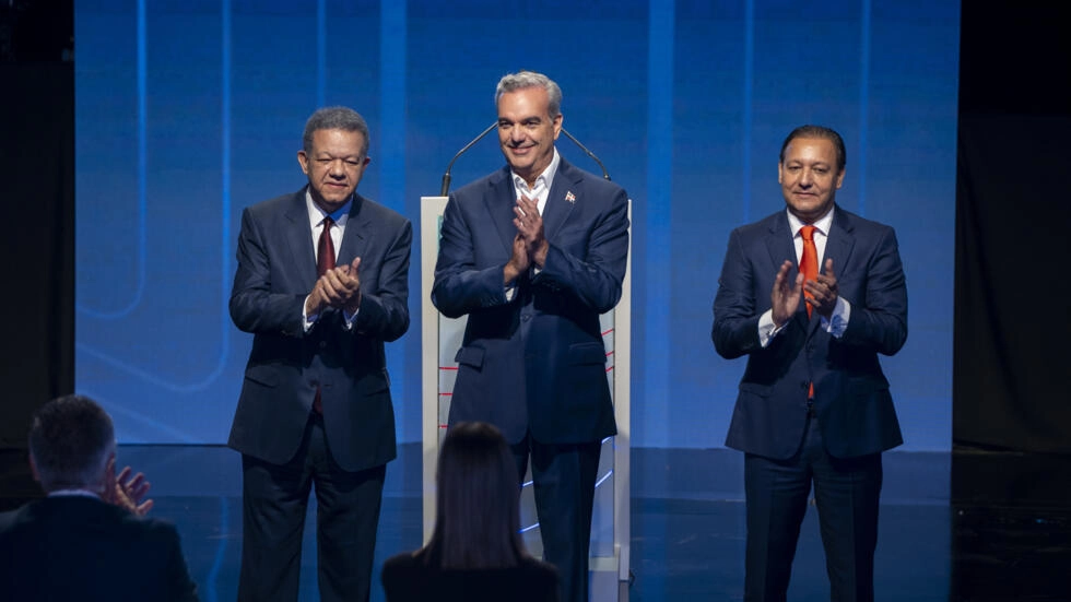 Dominican Republic Elections: Candidates, Key Issues, and Voting Process.