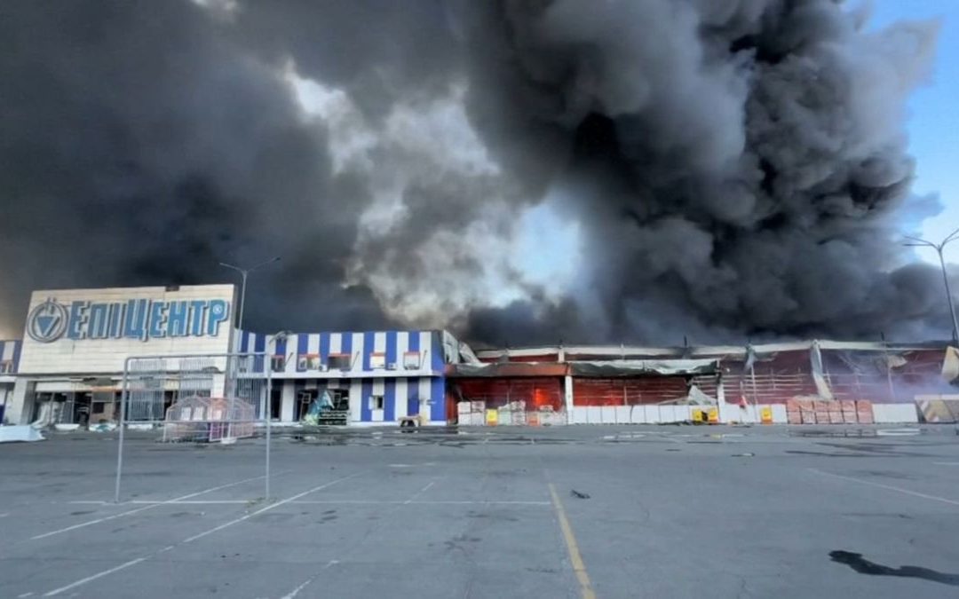 Russian Airstrike on Kharkiv Hardware Store Kills At Least 16, Dozens Injured