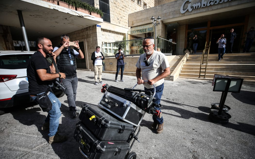 Israeli Authorities Raid Al Jazeera Office in Jerusalem Hotel Following Shutdown