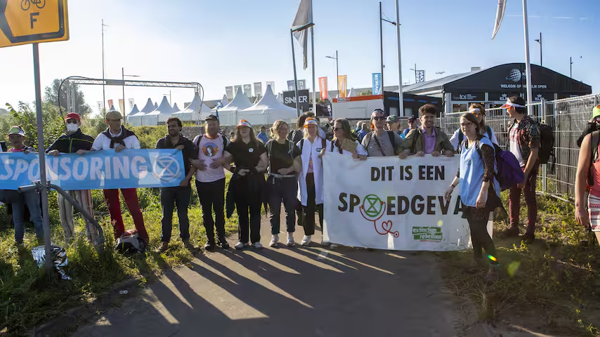 Extinction Rebellion Protest Delays Final Round of KLM Open