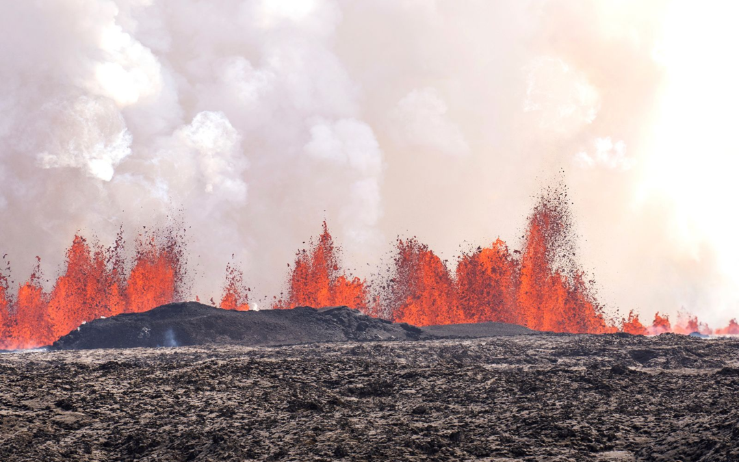 Iceland Town Faces Threat from New Volcanic Eruption