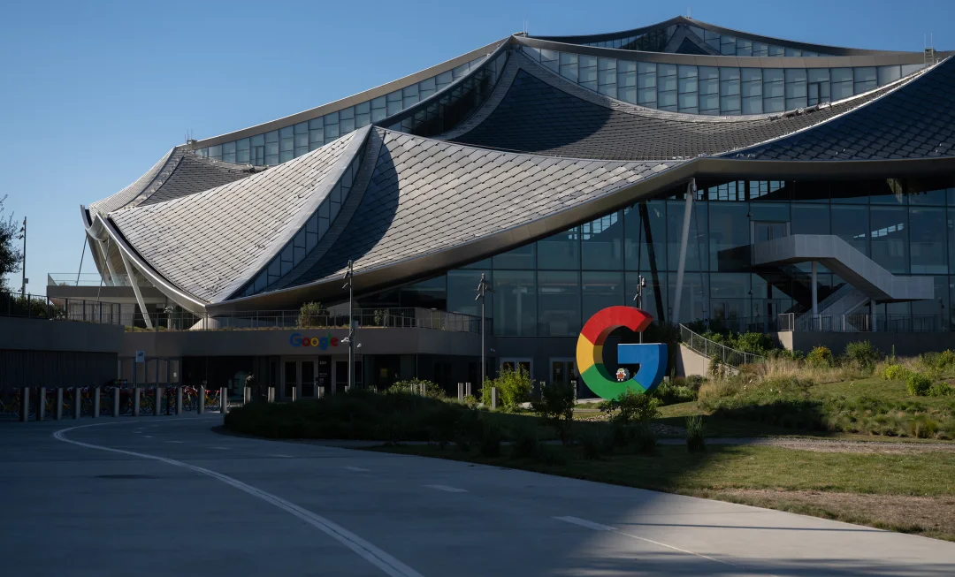 Google’s Greenhouse Gas Emissions Surge Due to AI Expansion