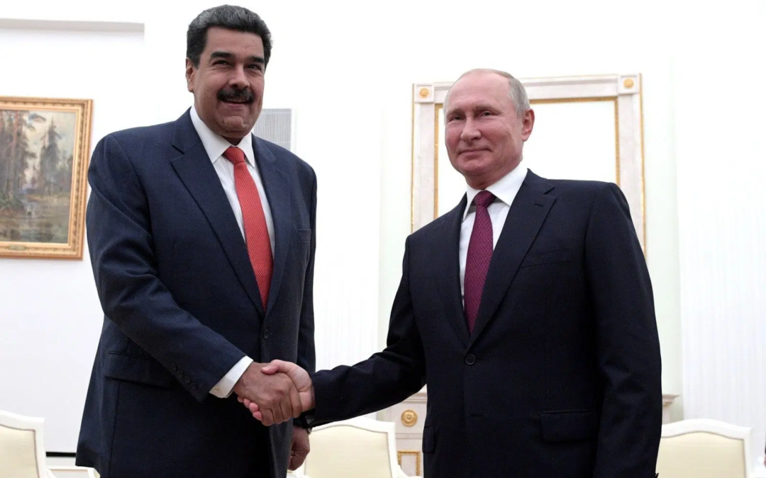 Putin Extends Invitation to Maduro for BRICS+ Summit in Russia