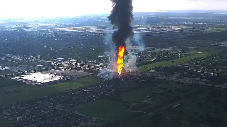 Pipeline Explosion in Texas Sparks Massive Blaze and Evacuations