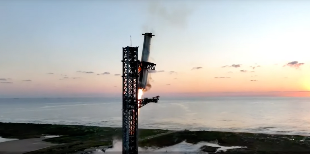 Starship Booster Captured in Midair with “Chopstick Maneuver”