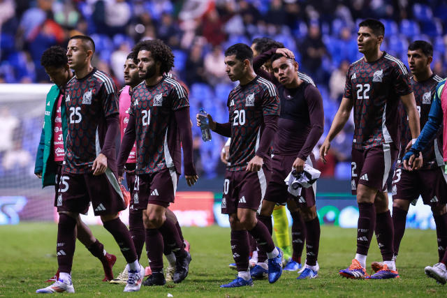 Mexico Faces Deepening Soccer Crisis Ahead of Rivalry Clash with USMNT