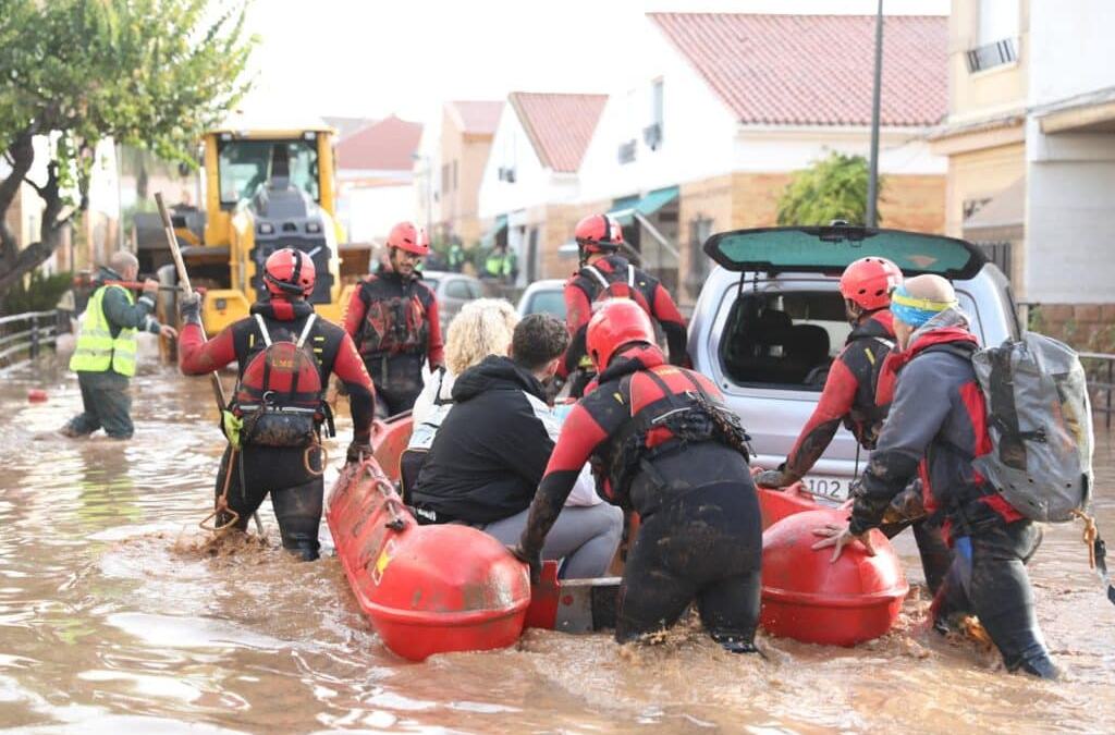 ‘Miracle’ Rescues Amid Spain’s Devastating Floods Highlight Human Spirit