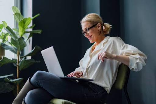 No Time for Drama: How Successful Women Over 40 Live Life on Their Terms