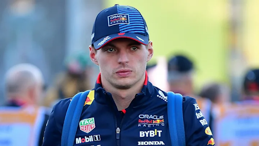 Verstappen’s Met with Boos, While Hamilton Receives Hero’s Welcome in London