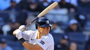 Yankees’ New ‘Torpedo Bats’ Prompt Debate After Historic Power Surge