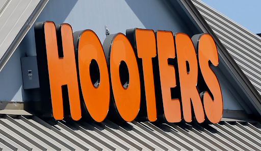 Hooters Files for Bankruptcy, Plans Comeback Under New Ownership