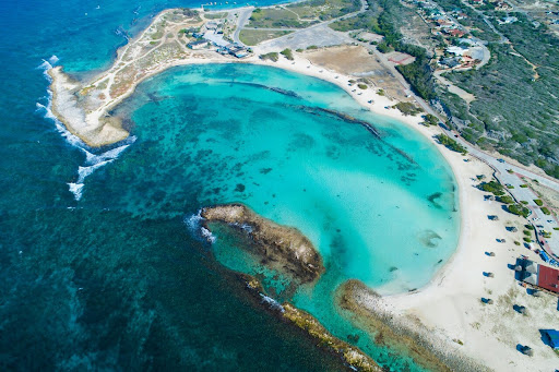 Discover Baby Beach: Aruba’s Most Serene Caribbean Escape