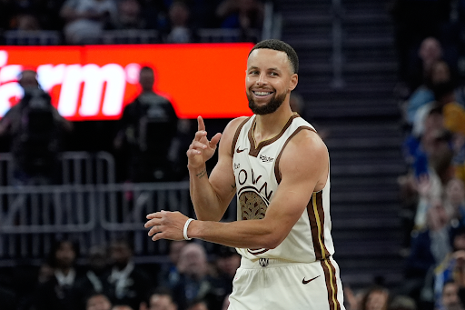 Stephen Curry Chooses Golden State Again With $116 Million Extension